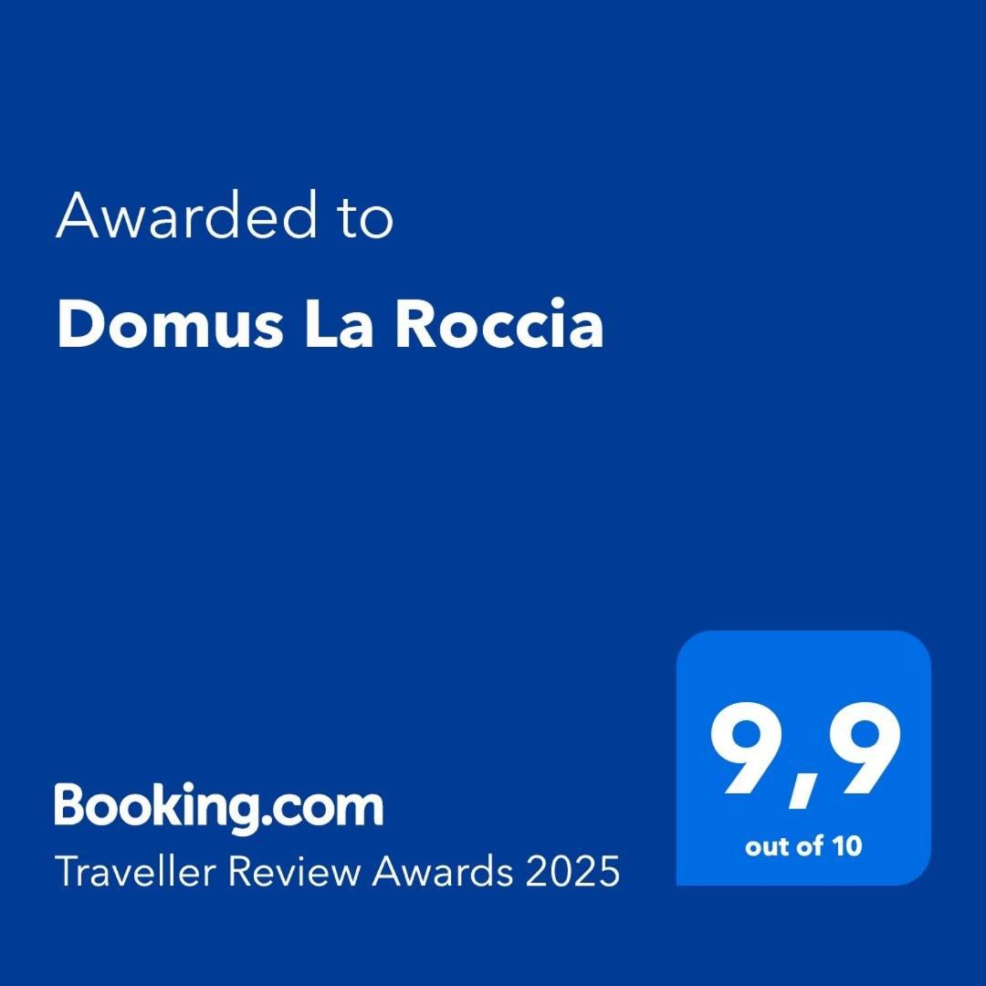 ホテル Domus La Roccia Pozzomaggiore エクステリア 写真